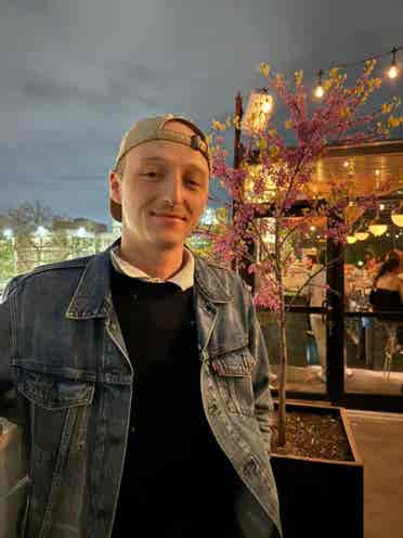 Looking for a room in WEHO