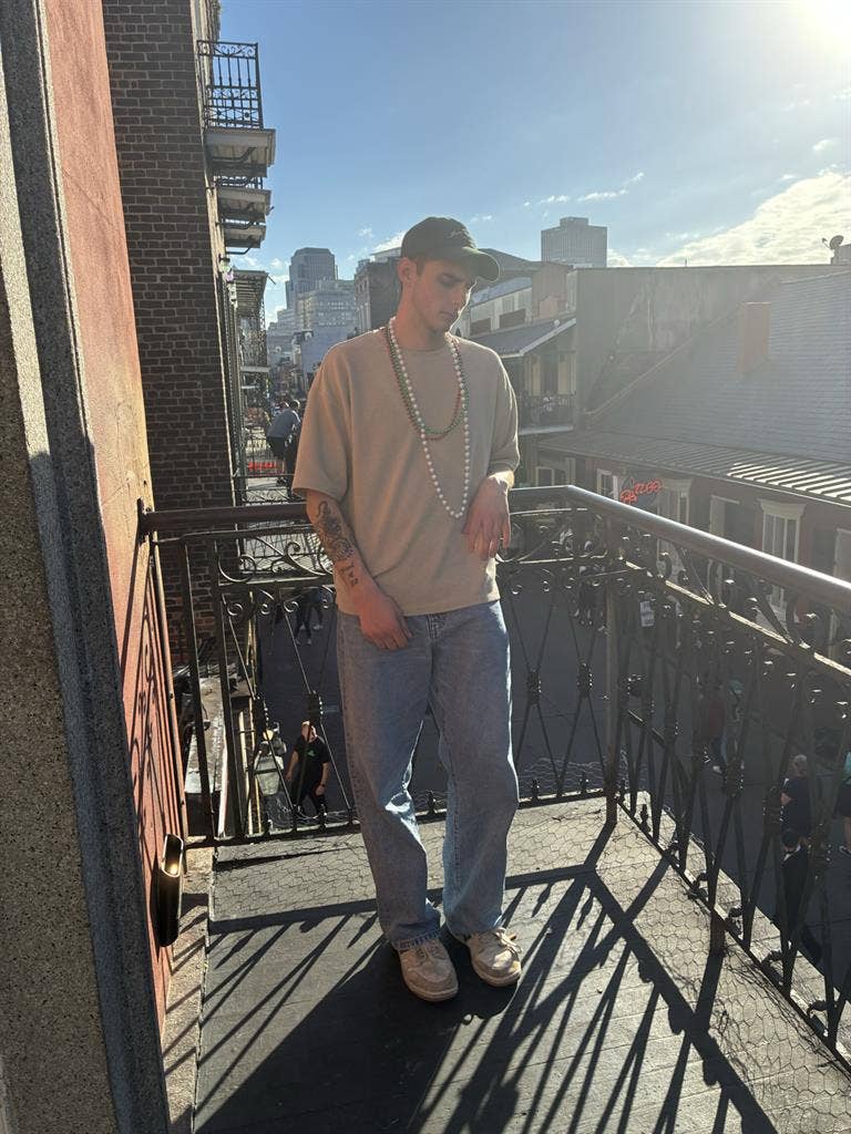 22 year old student needs home asap