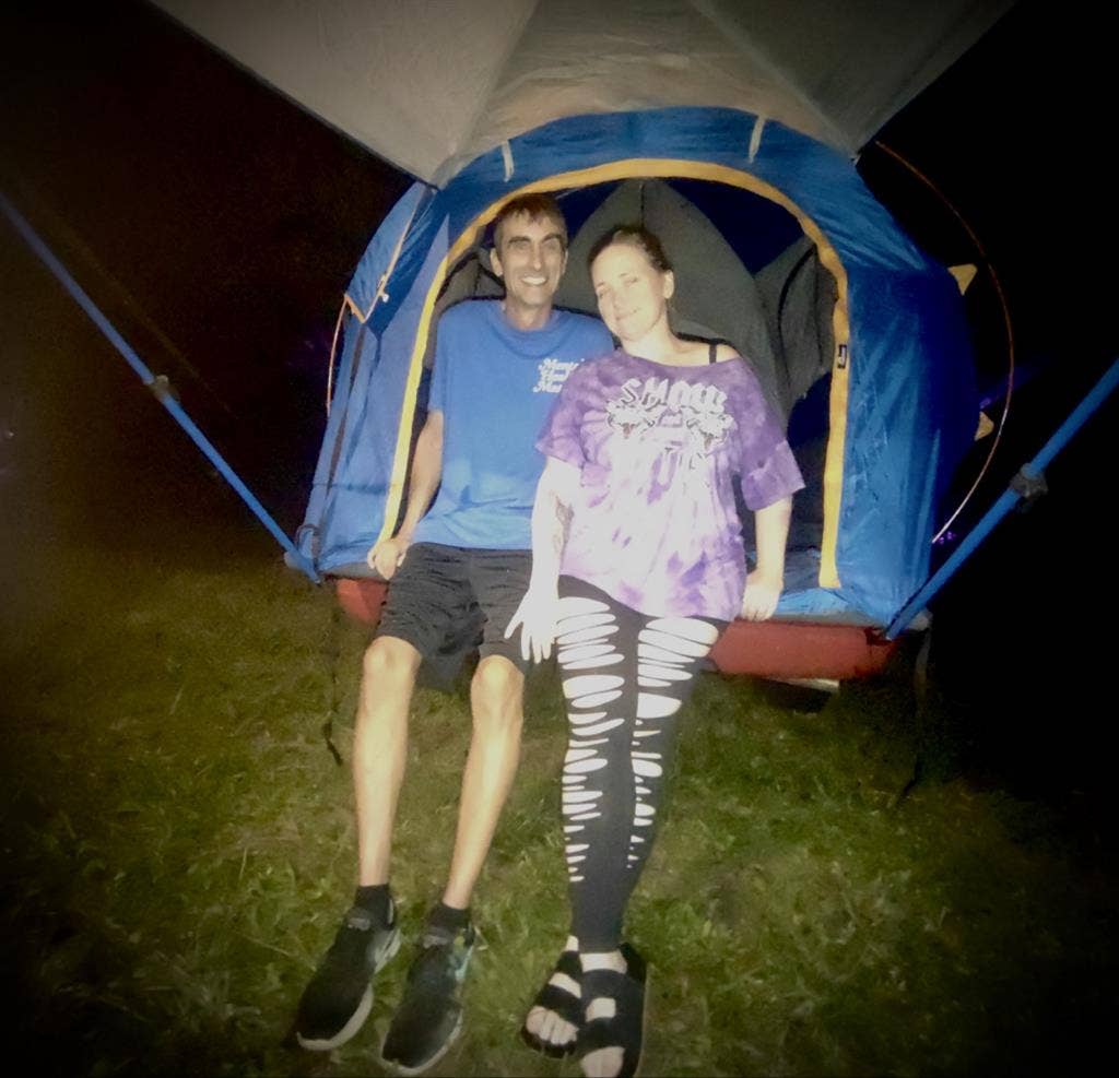 Chill responsible roommate