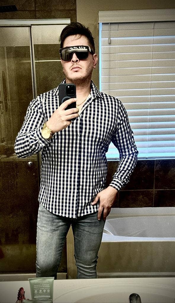 Carlos