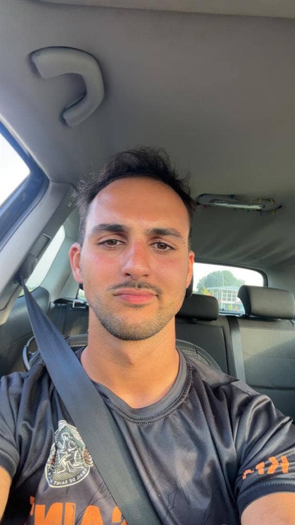 is looking for a room in September
