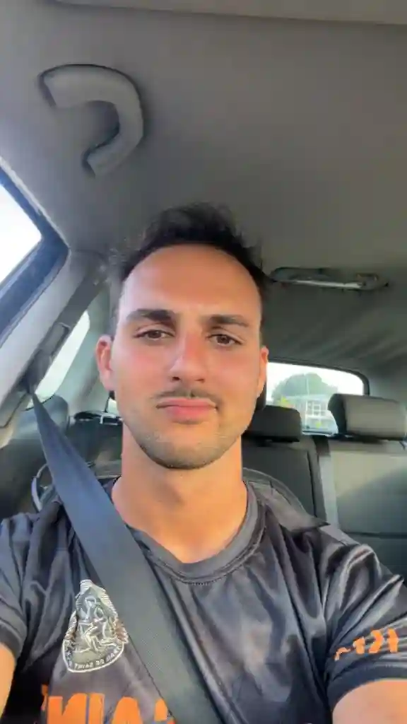 is looking for a room in September