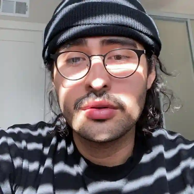 I am looking for a unfurnished room