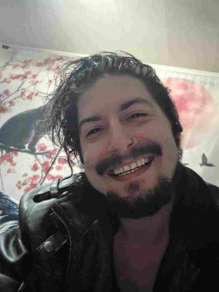 What's up yr old male - Tyler