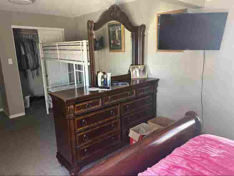 Furnished room to rent hotub & Pool