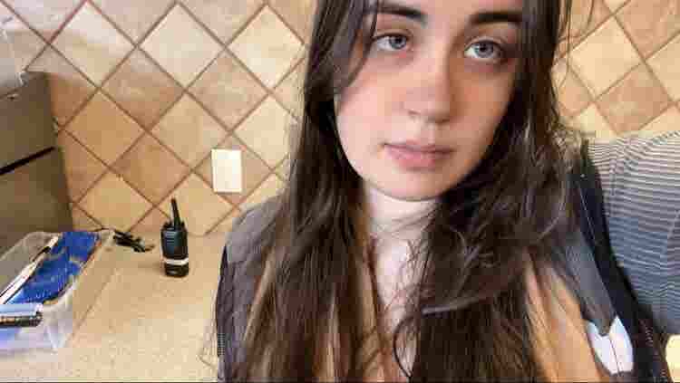 Young lady looking for a room