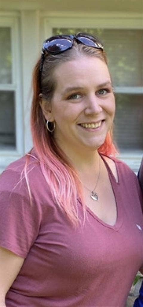 Looking for room with female(s)