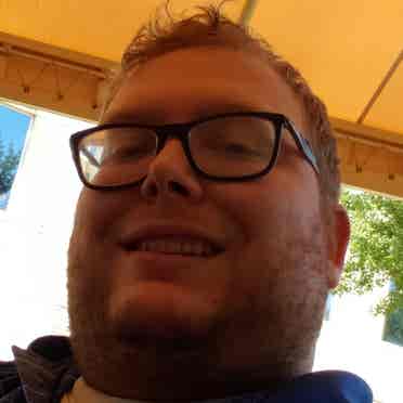 Looking for roommates in Plano area