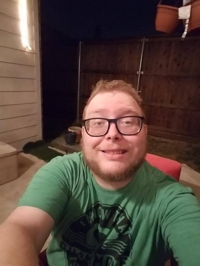 Looking for roommates in Plano area