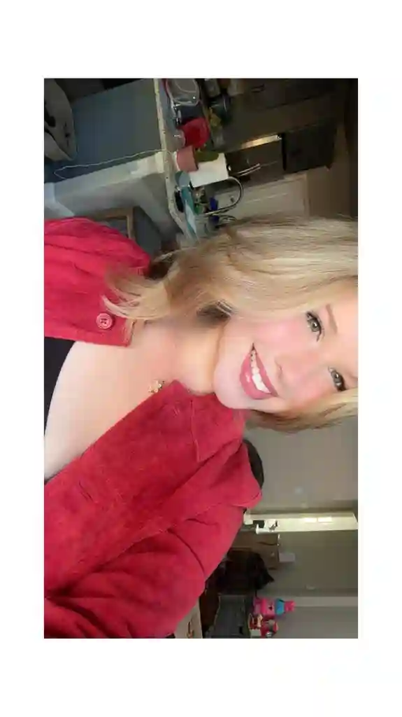 Looking for an apartment/room!