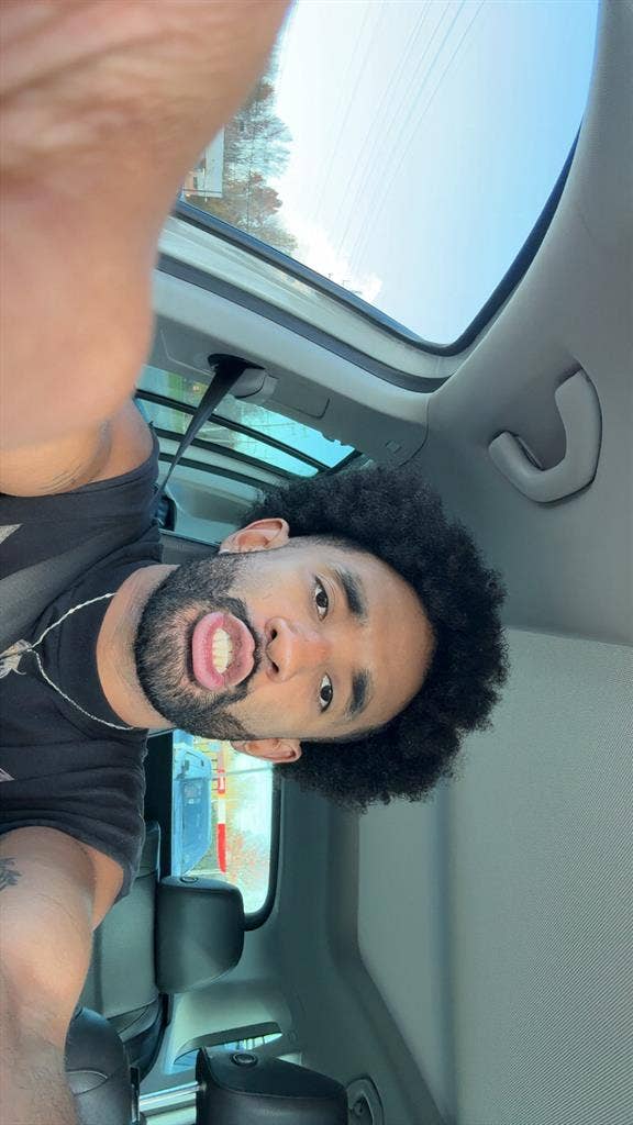 Roomate or room in LA