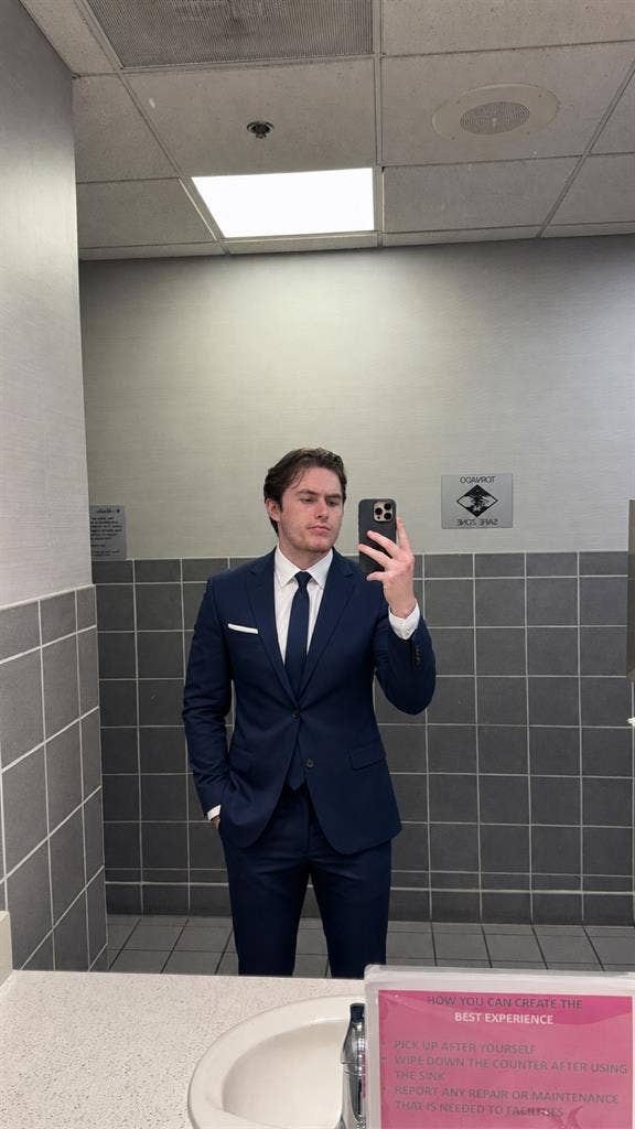 Looking for room/roommate