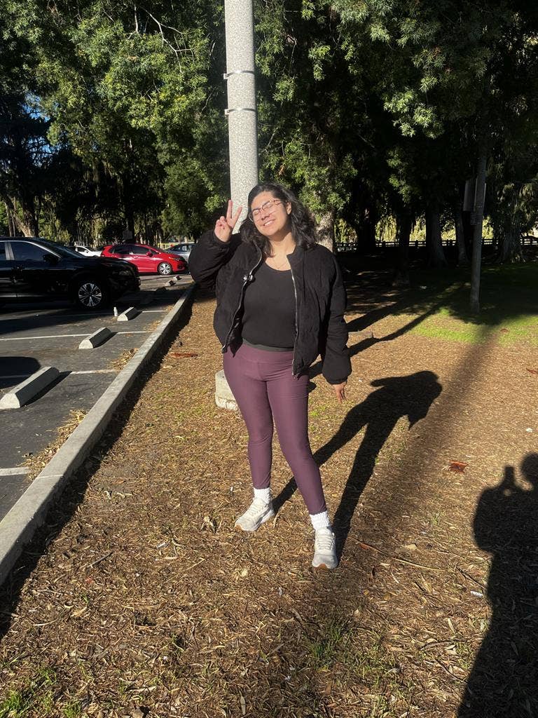 Looking for a Female Roommate !