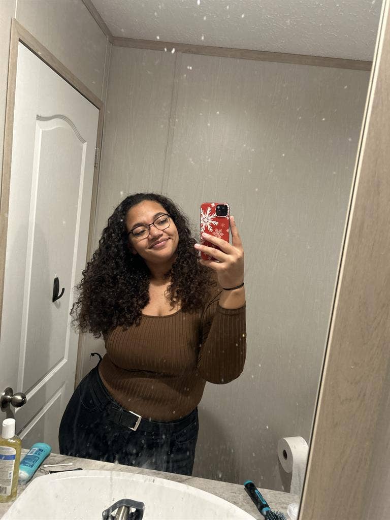 Looking for roommates or a room