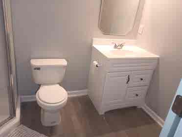 Private room and bathroom