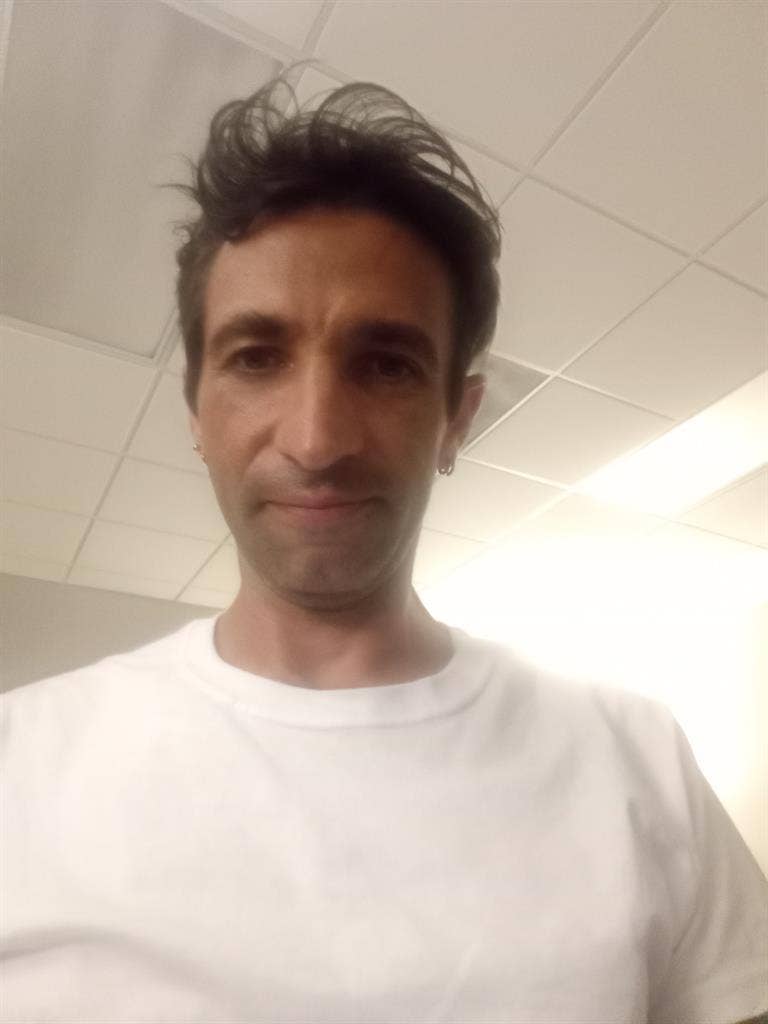 Single, male looking for room