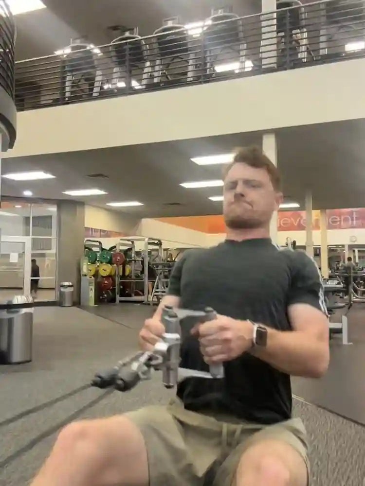 Grad Student Seeking Room/Roommate