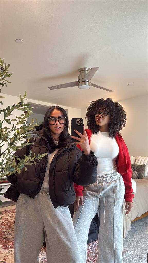 Looking for a roommate!