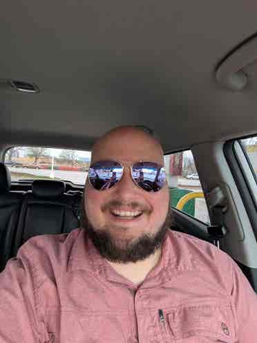 Student looking for room
