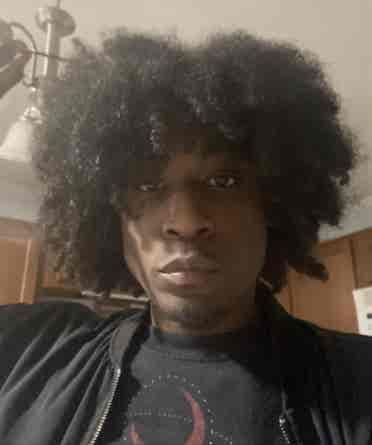 Looking for a 1 bedroom or roommate