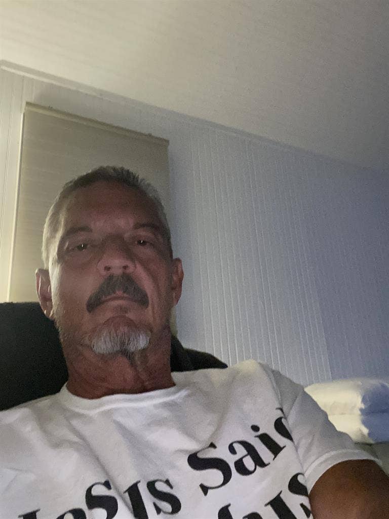 Looking for safe room to rent