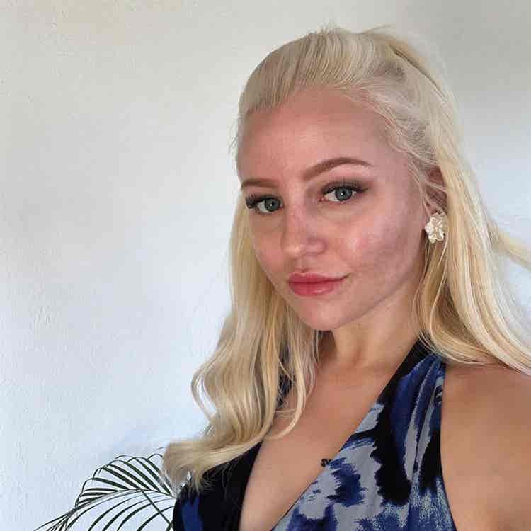 Julie