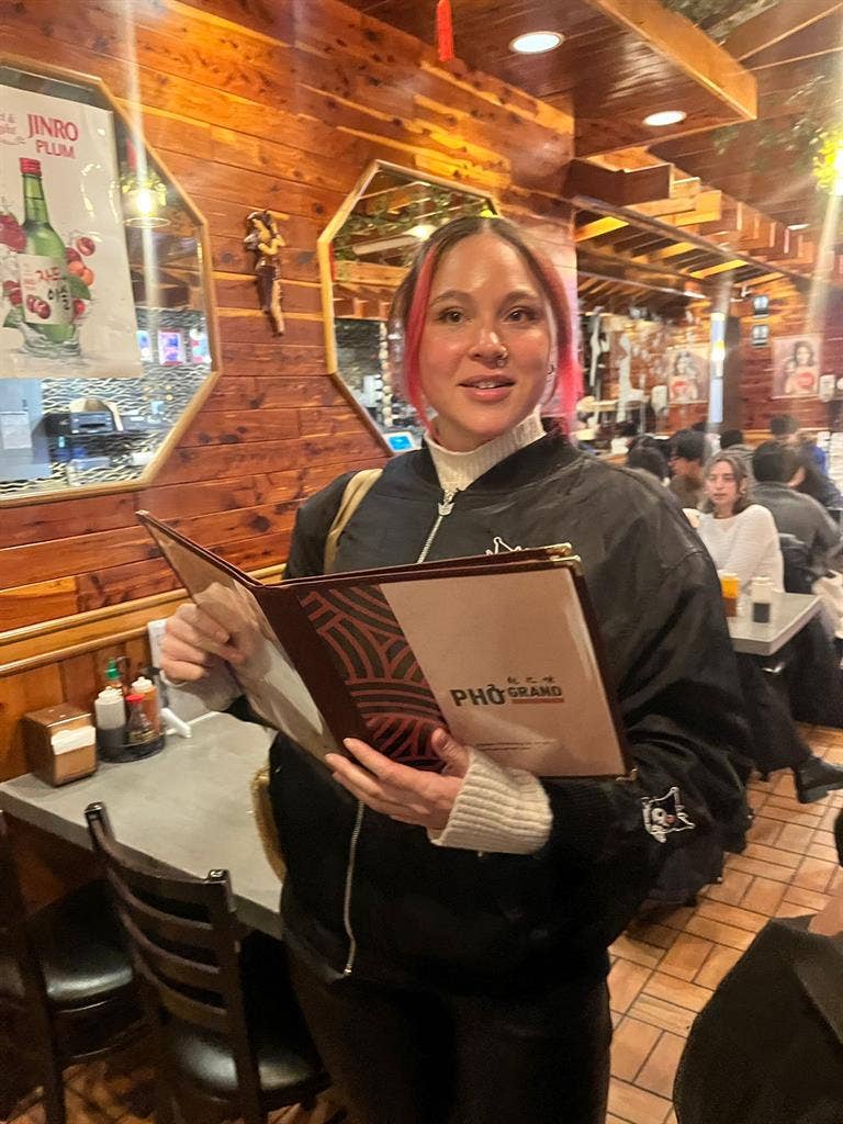 Looking for a vibey roomie