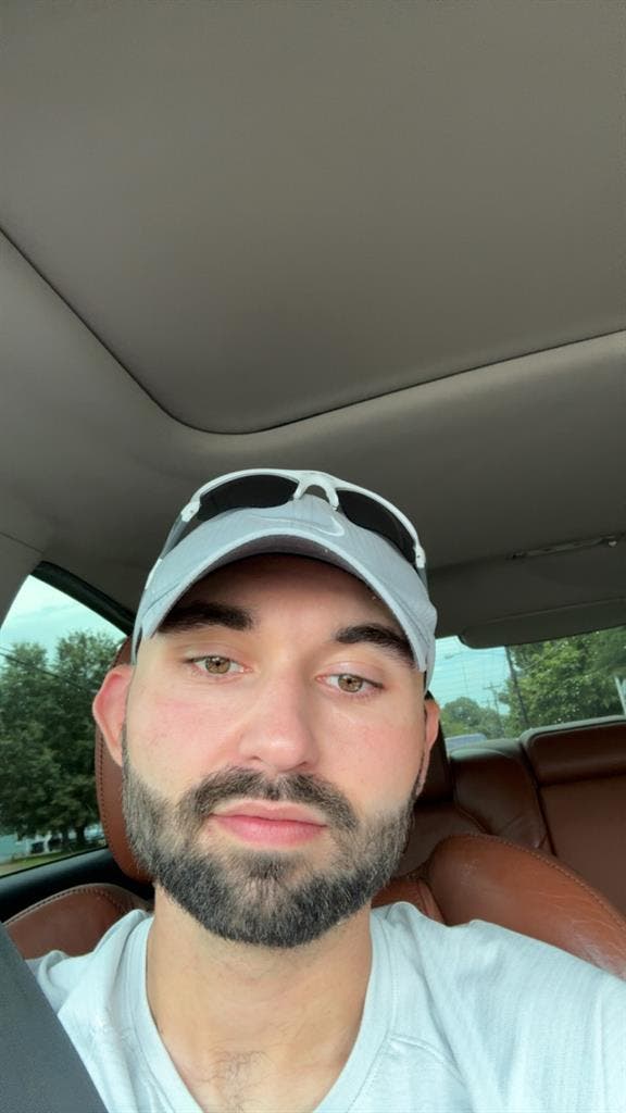Hi, I’m Eli