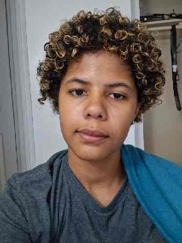 Looking for roomies [WOMEN ONLY]
