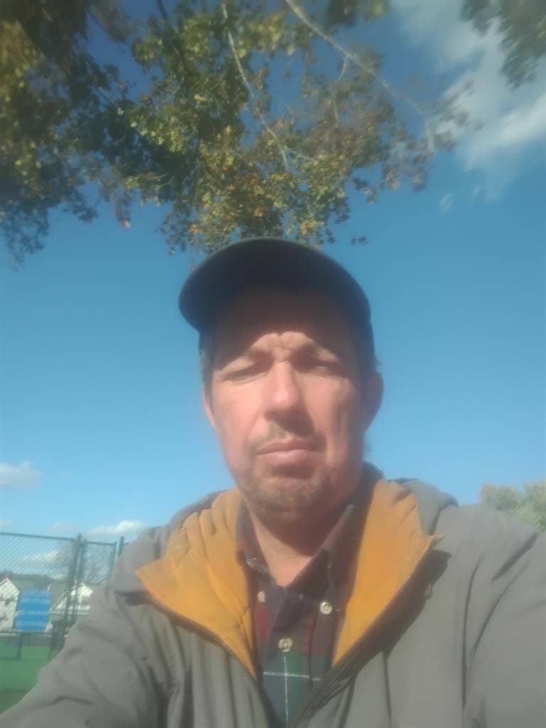 Let's get happier together.