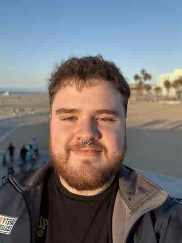 Chill Roommate Seeking Room in LA
