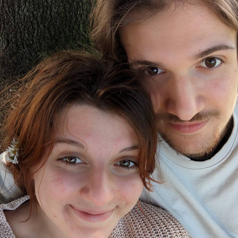 Couple looking for a room in Sydney