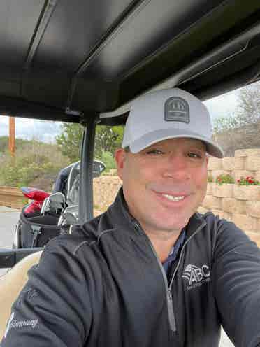 Hi I am middle aged professional:)