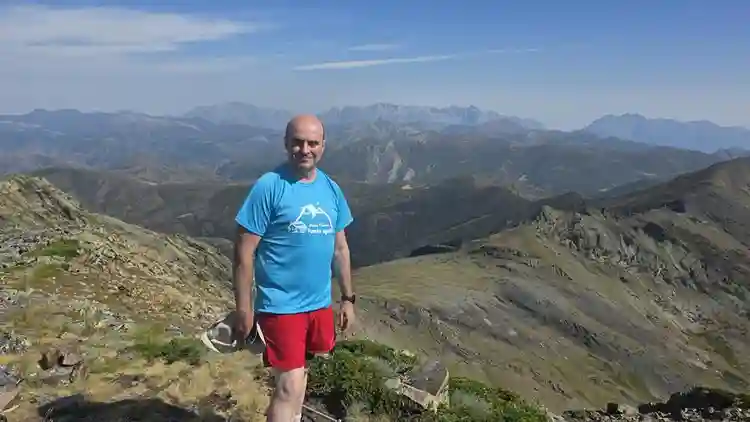 Room in a shared 4-bedroom apartmen