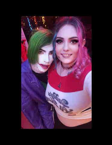 Couple looking for a room to rent