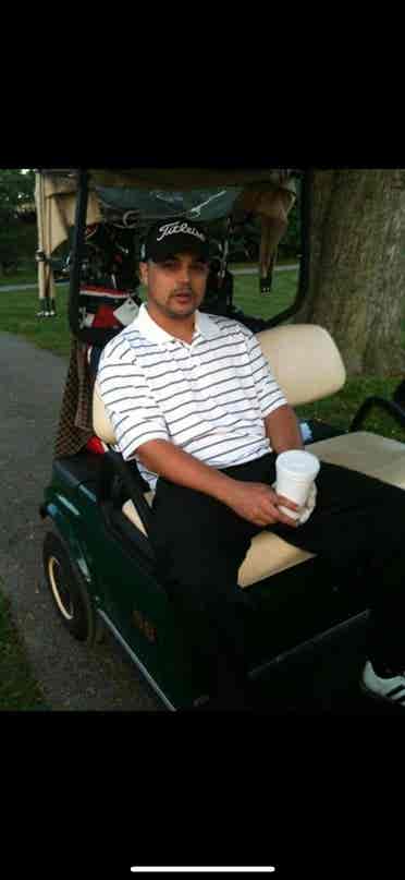 Golf pro looking 4 room