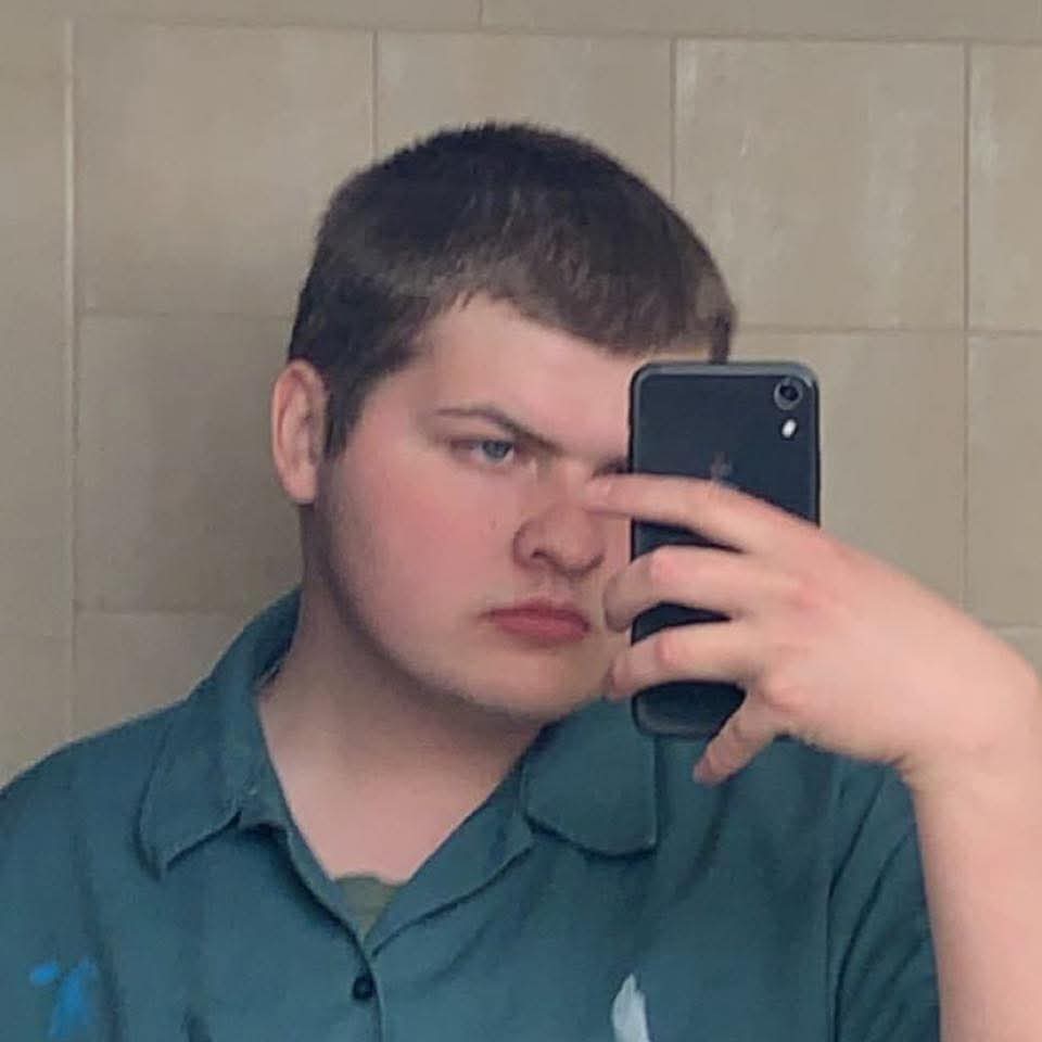 Hi