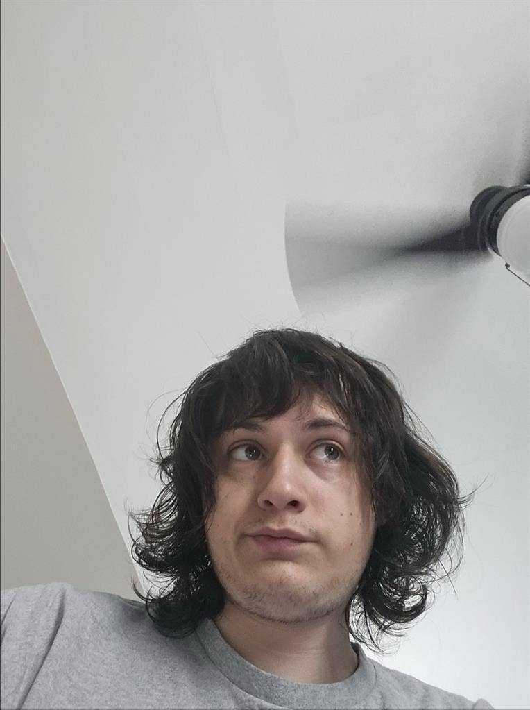 Looking for a roommate