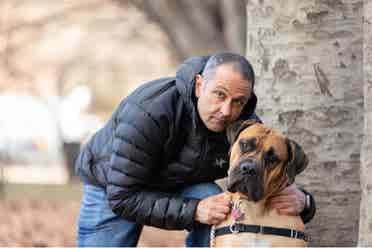 Actor seeking roommate-Fun Mastiff