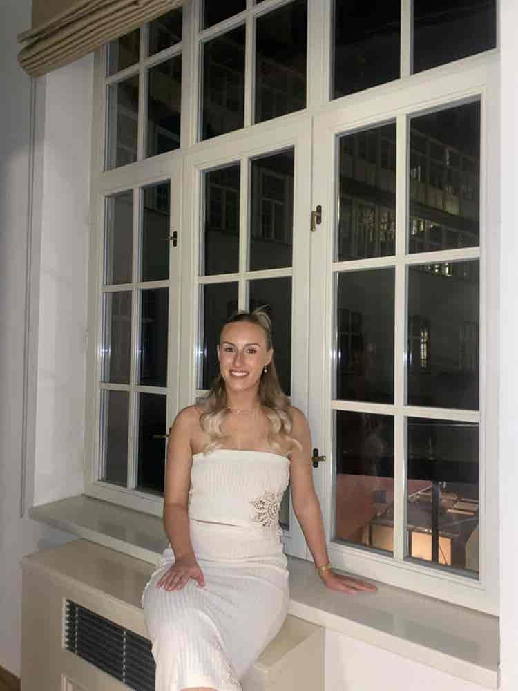 Ellen