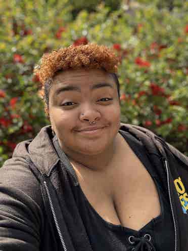 Laid Back Woman Seeks a Roommate