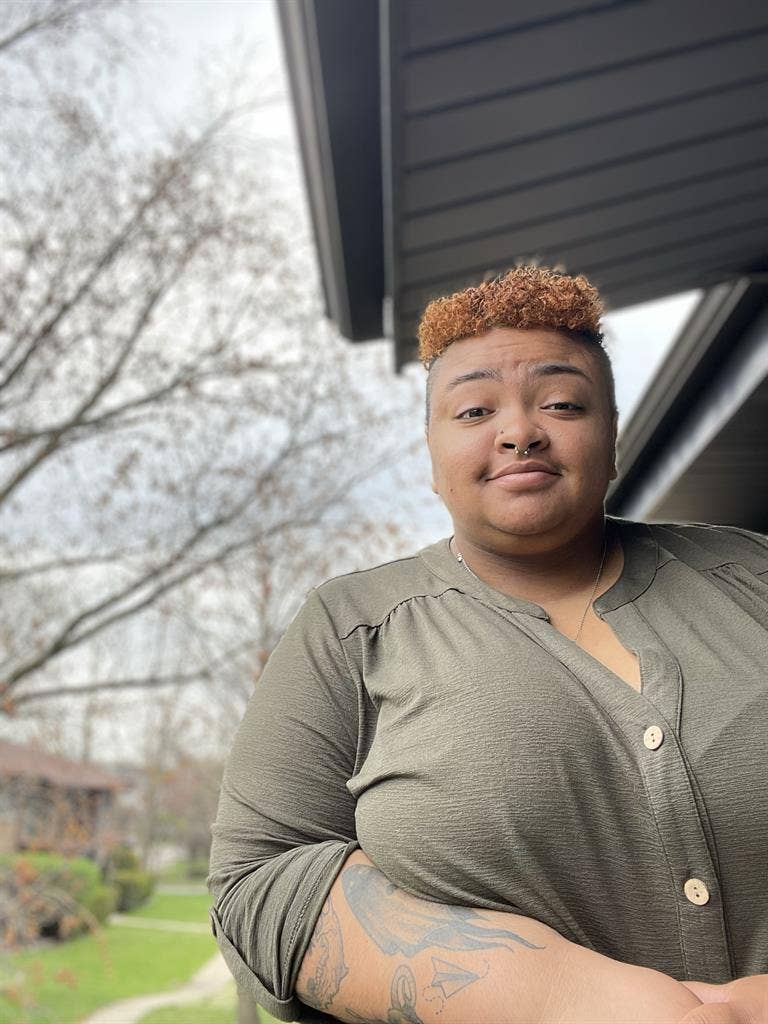 Laid Back Woman Seeks a Roommate