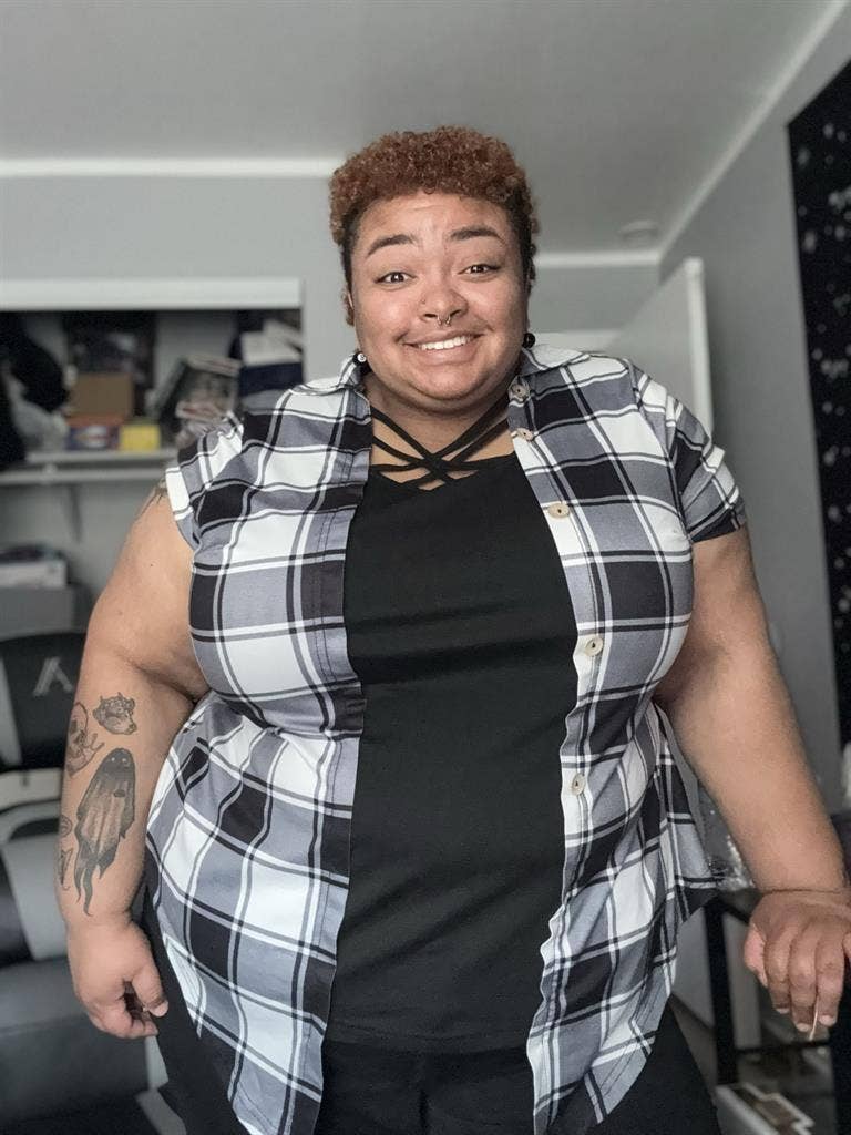 Laid Back Woman Seeks a Roommate