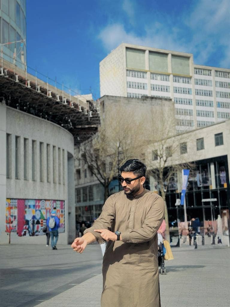 Moiz