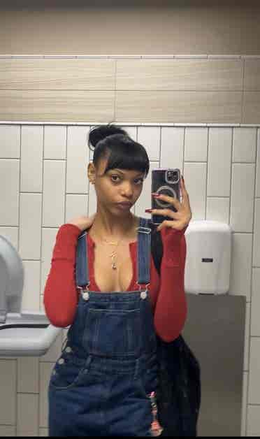 Hi, I’m Genesis.