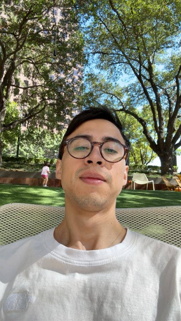 Looking for a room in Houston, TX