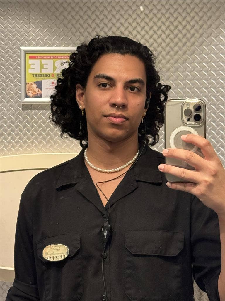 I’m looking for a room or apartment