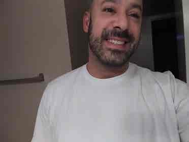 Room/bathroom needed Please.