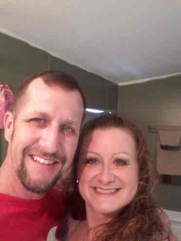 Couple Desperatly Seeking!!