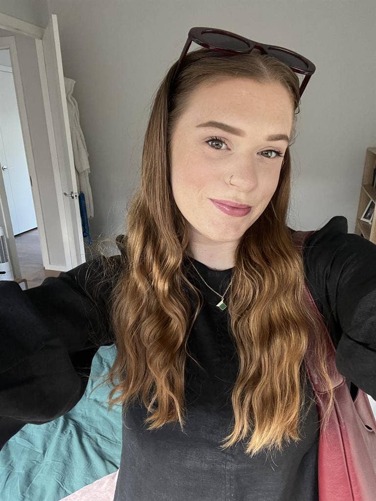 Seeking 2+ room in London - F